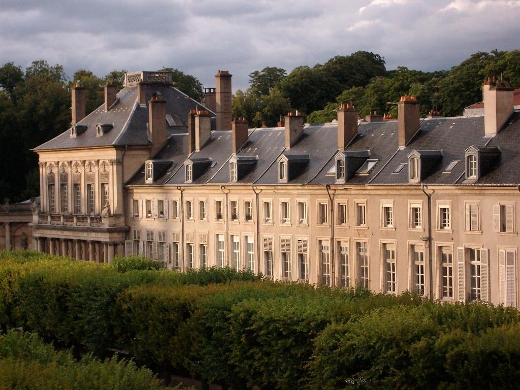 Suite Si Calme Nancy Exterior foto